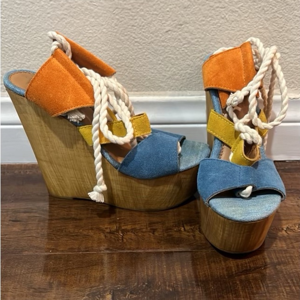Steve Madden Wedges